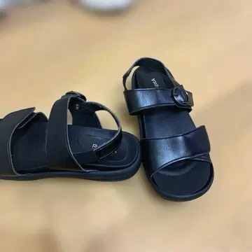 리게타 구미 샌들 블랙 S 사이즈