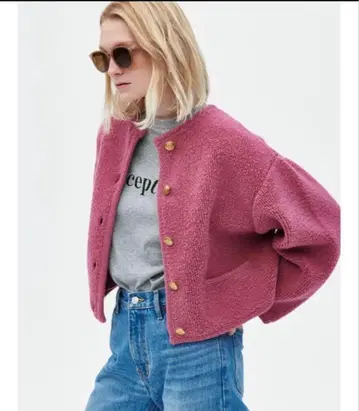 미라 오웬 파일 편직 숏 기장 금장 버튼 니트 자켓 핑크