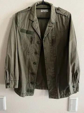 새상품급 어반 리서치 밀리터리 자켓 셔츠