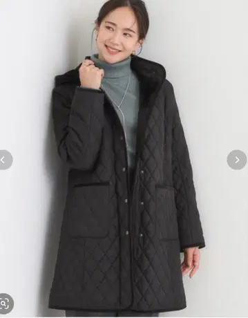 [ 새상품 ] 슈라루 발수 따뜻한 다이아 무늬 퀼트 코트 M