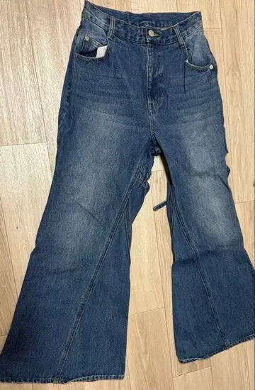 PAGEBOY 플레어 데님 팬츠 사이즈:25S