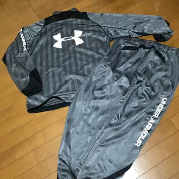 UnderARMA 저리 상하의 세트 XL
