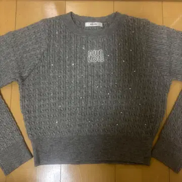 원 애프터 어나더 NICE CLAUP 그레이 니트 긴팔