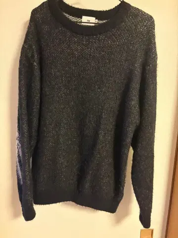 FTW 골격 패턴 니트 스웨터 M 사이즈