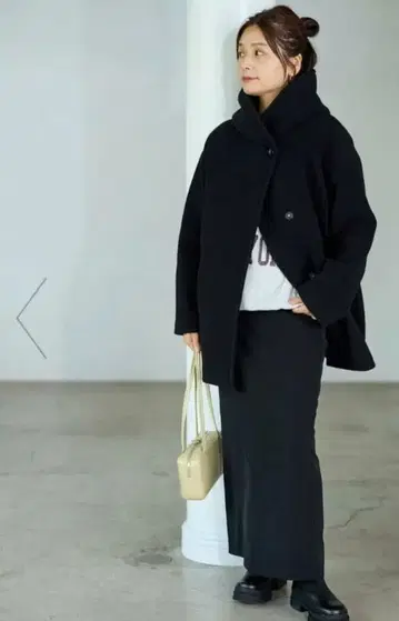 JOURNAL STANDARD 슈퍼 140 모사 푸드코트