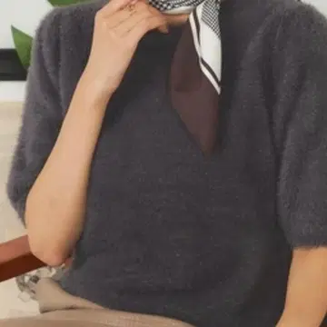 a.v.v 페더얀 하프 슬리브 니트 38