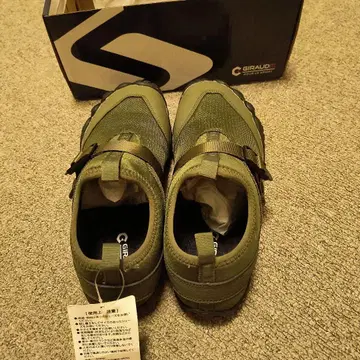 GIRAUD 아웃도어 신발 올리브 그린