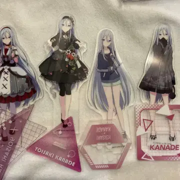 요이사키 카나데 아크릴 스탠드 묶음 판매