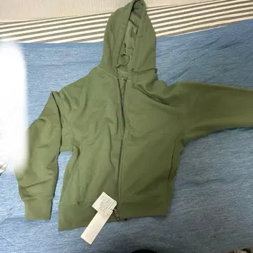 유니클로 JW 앤더슨 오버 사이즈 후드티