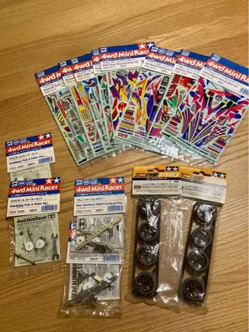 미니 사륜구동 스티커, 휠 등
