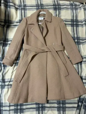 IL STUART 베이지 벨트 포함 코트 S 사이즈