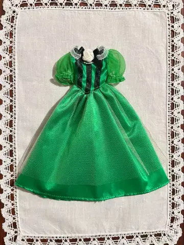 타카라 리카짱 그린 컬러 드레스