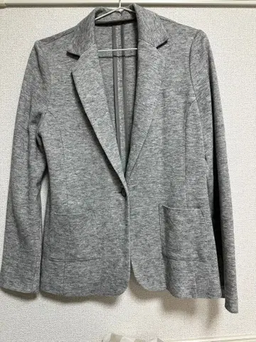 그레이 테일러드 자켓 니트풍