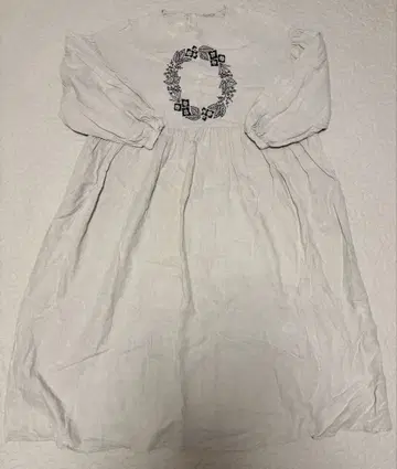 아이보리 자수 린넨 롱 원피스 sm2 사만사 모스모스 마 혼방