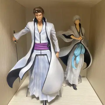 BLEACH 제일복권 아이젠 소스케 이치마루 긴 피규어 세트