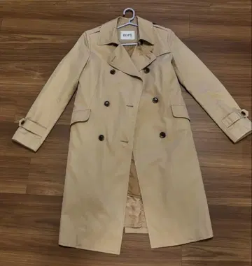 로페 베이지 트렌치코트 새상품급 38