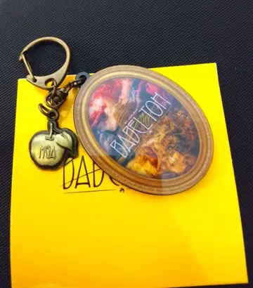 미세스 바벨탑 랜덤 아이템 키링 A