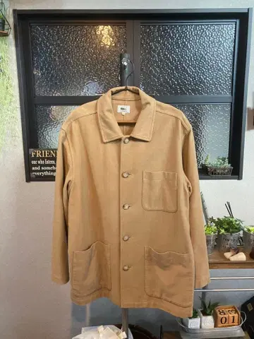 라코스테 커버올 베이지 자켓 사이즈 4 XL 상당