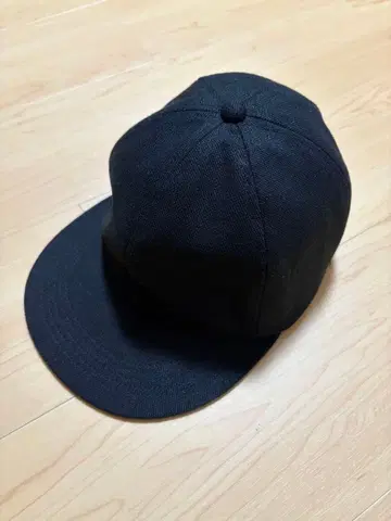 BEAUTY&YOUTH 블랙 캡