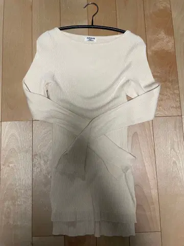 AURALEE 오라리 아이보리 리브 긴팔