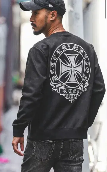 아담스 저글러 맨투맨