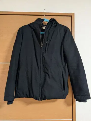 STUDIOUS 후드 부착 블랙 다운 자켓 사이즈 1