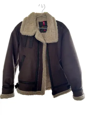 ALPHA INDUSTRIES 아우터