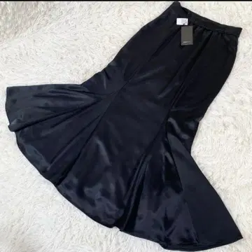 새틴 머메이드 스커트 M 사이즈
