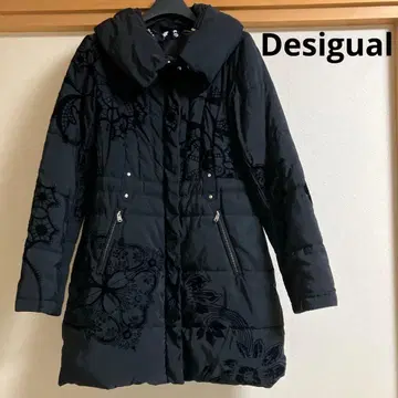 Desigual 플로키 꽃무늬 충전솜 코트 다운라이크 레이스 플라워