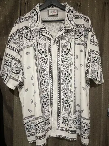 VERSION COUTURE 반다나 패턴 반팔 셔츠 3XL 화이트