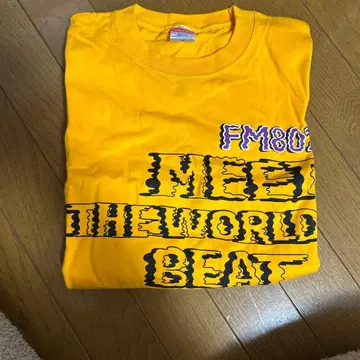MEET THE WORLD BEAT 한정판 T셔츠