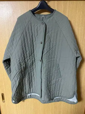 올리브 그린 퀼팅 자켓