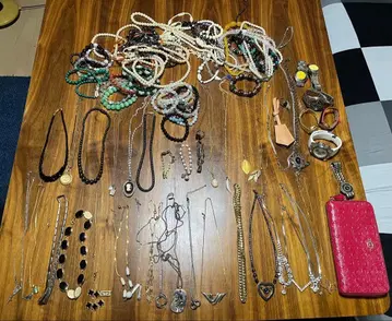 유품 정리 액세서리 세트 다수 목걸이 팔찌