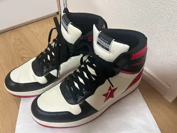 CONVERSE 하이컷 스니커즈 화이트/블랙/레드