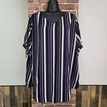 noannu 노안느 블라우스 네이비 스트라이프 V넥 반팔 리본