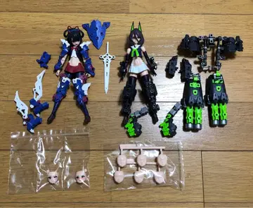 메가미 디바이스 버스터돌 나이트 버스터돌 탱크