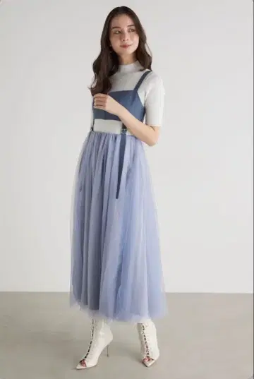 rienda 세퍼레이트 뷔스티에 플레어 스커트