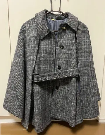 Lily Brown 2way 케이프 코트 릴리 브라운