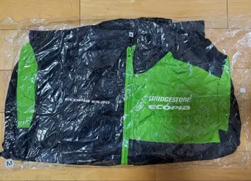 브릿지스톤 에코피아 점퍼 새상품 M 사이즈