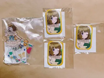 포푸마스 스오 모모코 아크릴 스탠드 세로형 캔뱃지