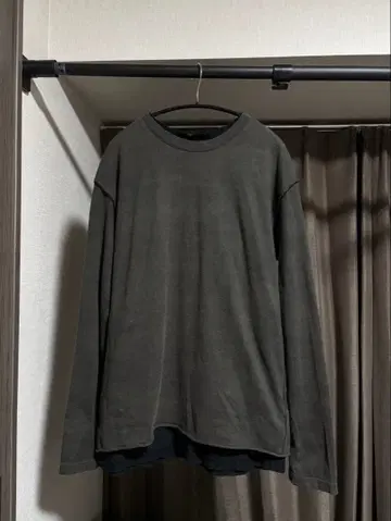 PERVERZE 데미지 T셔츠