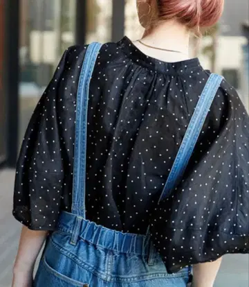 B.C STOCK 손세탁 가능 프렌치 린넨 2way 블라우스