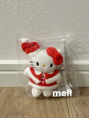 LOWRYS FARM 키티 토이 키링