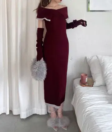 ROYAL PARTY 암워머 부착 배색 케이프 타이트 롱 원피스