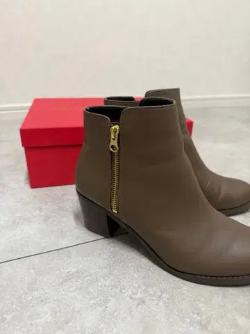 오리엔탈 트래픽 숏부츠 베이지 브라운 계열 25 LL