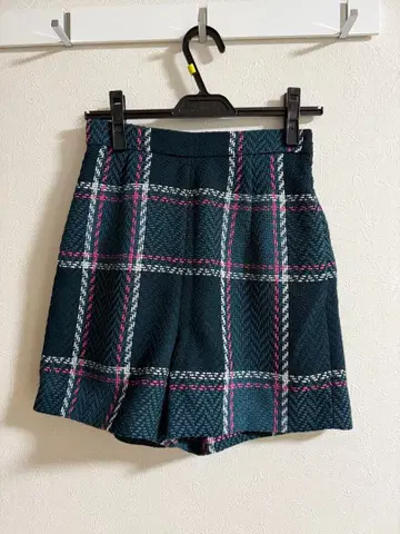 SNIDEL 체크 무늬 숏팬츠 사이즈 0 그린