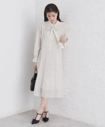 [택 포함 새상품] index 2WAY 리본 플리츠 원피스