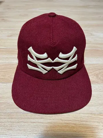 라스트 1점 OMA 코듀로이 캡