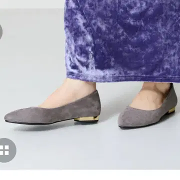 오리엔탈 트래픽 스틸레토 플랫 펌프스 그레이