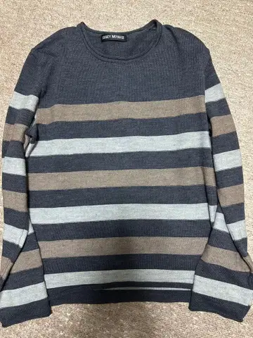 ISSEY MIYAKE 스트라이프 니트